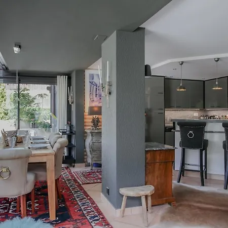 L Opaline - 3 - 7 Personnes - 尚佩里